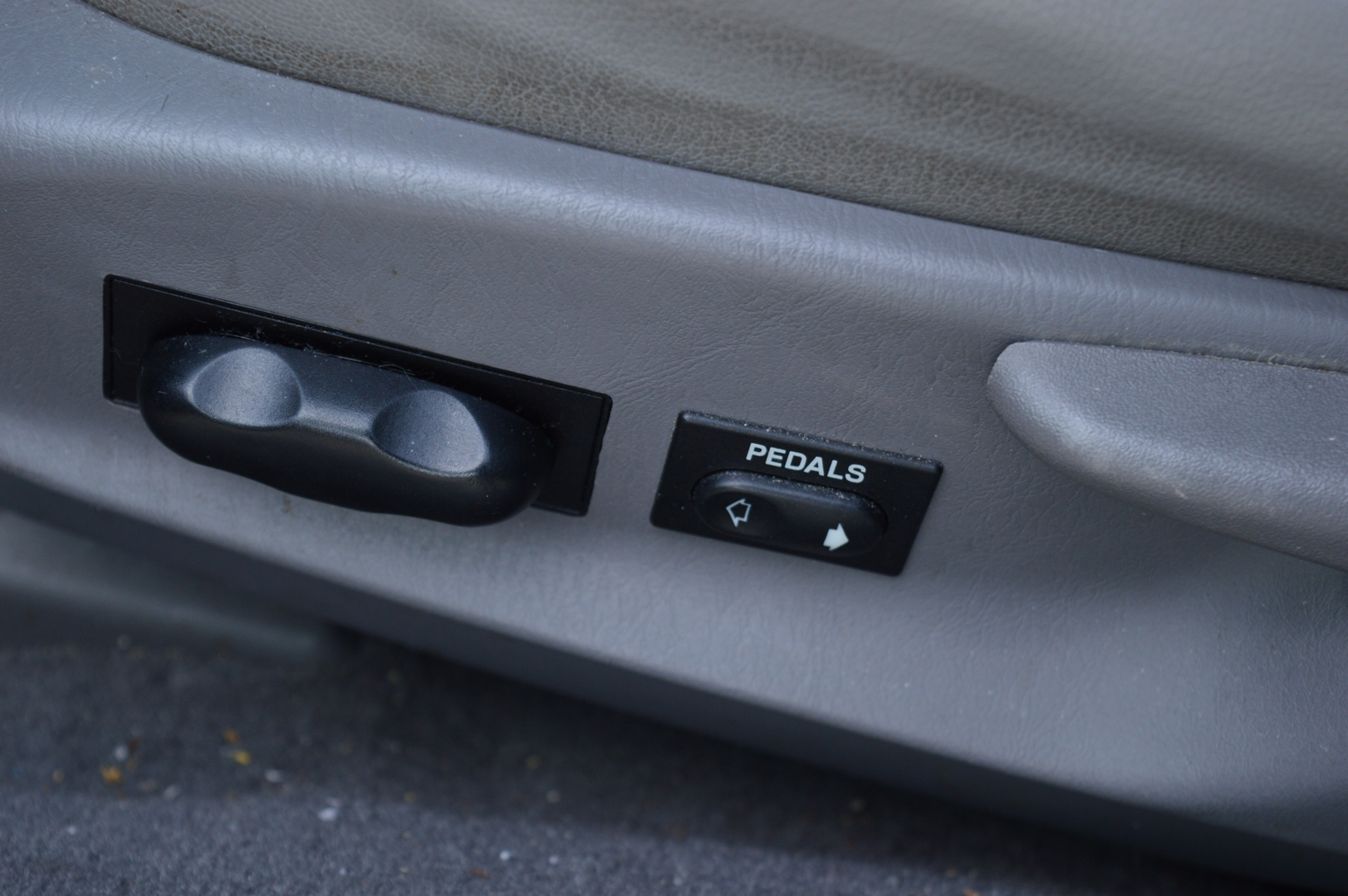 2001 Mercury Sable LS Premium Sedan