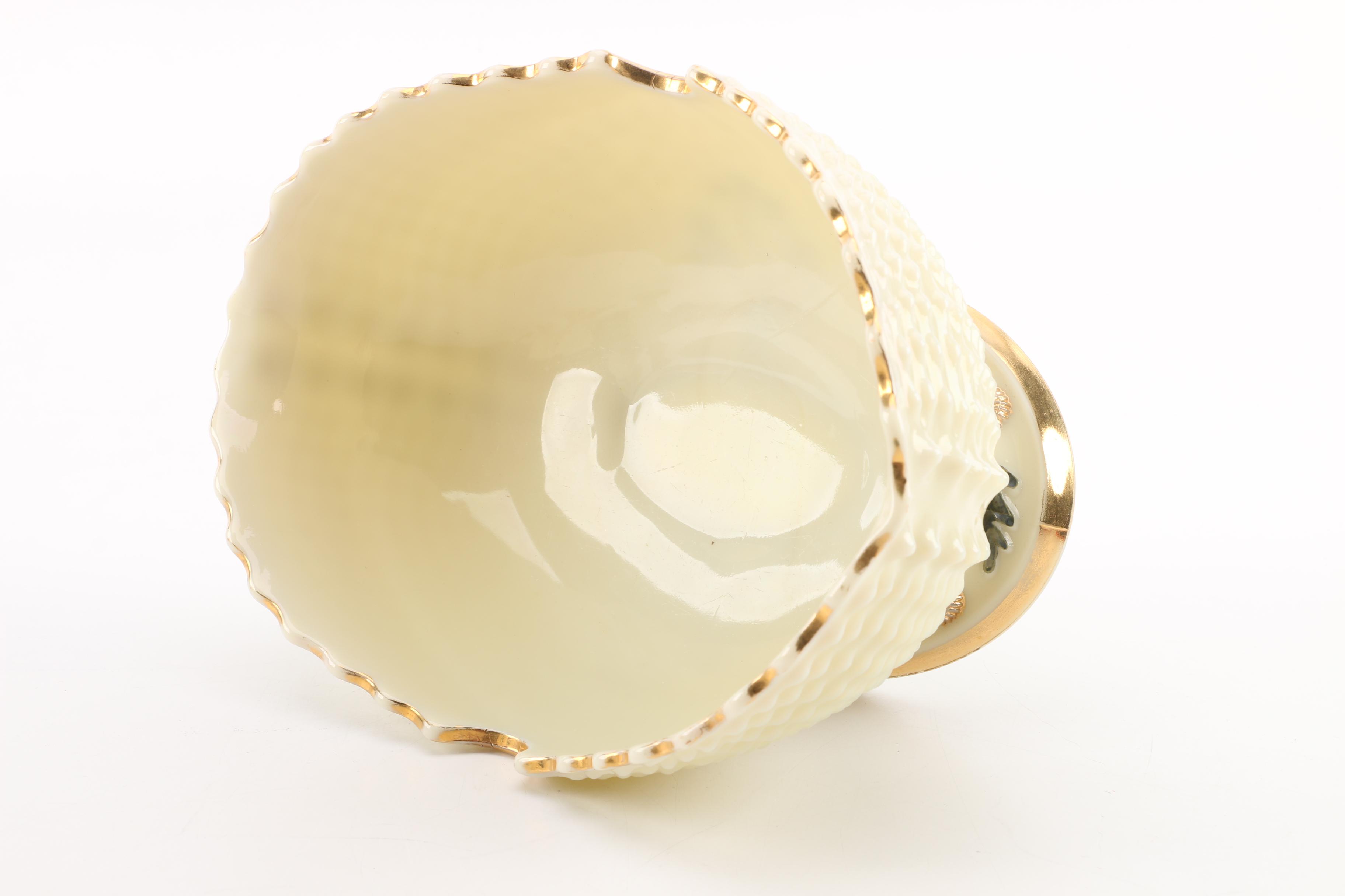 Vintage Northwood "Argonaut Shell" Custard Glass Serveware