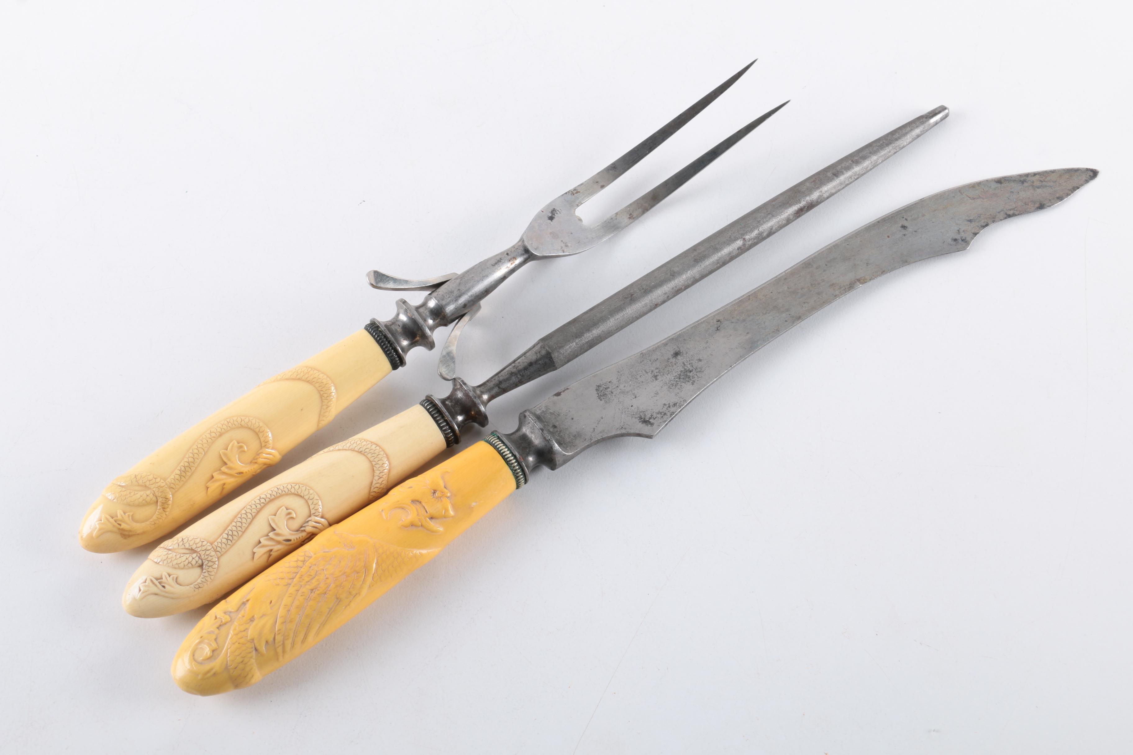 Wm Rogers "Arbutus" Silver Plate Pointed Bowl Spoons and Other Pieces