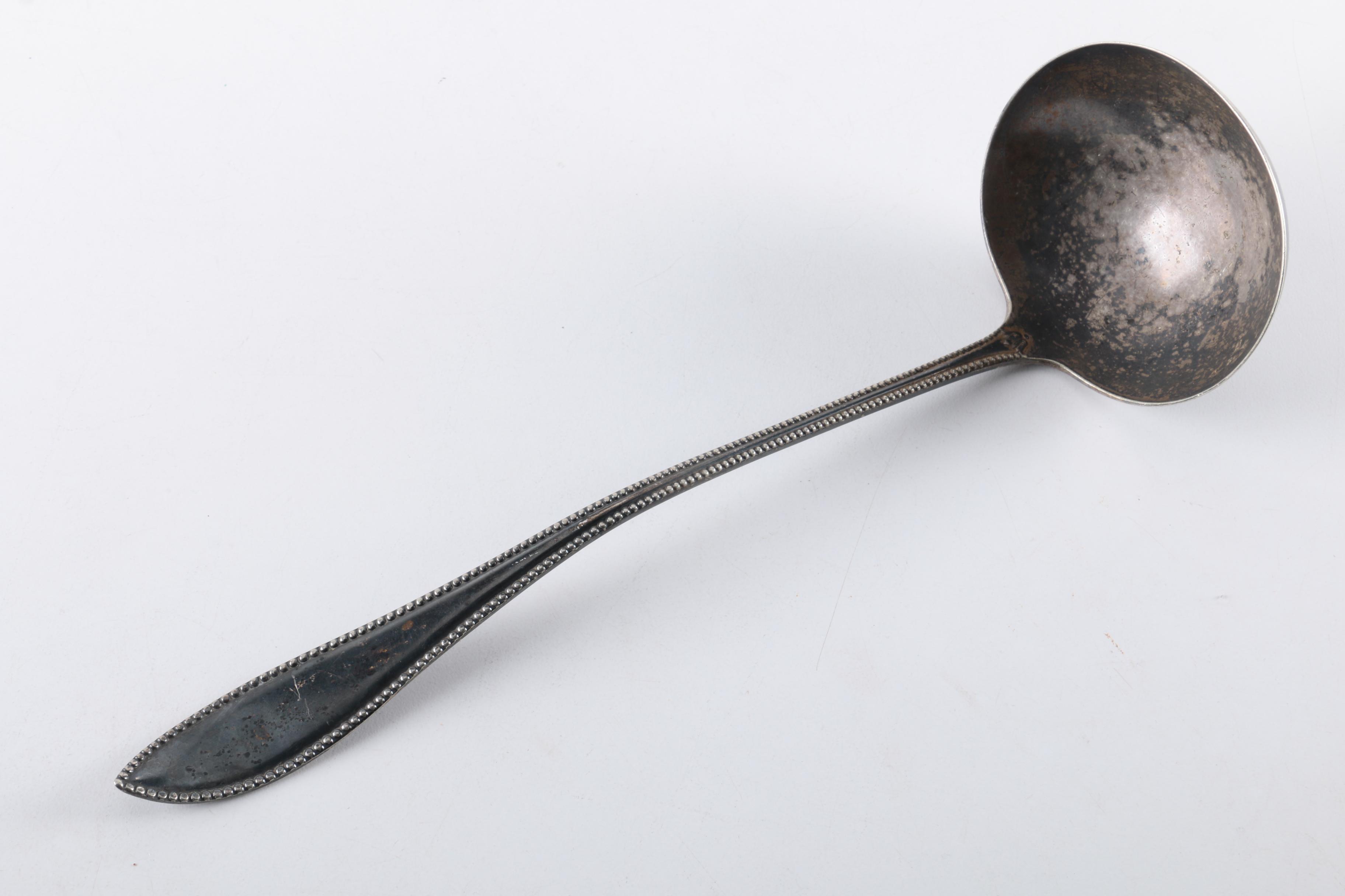 Wm Rogers "Arbutus" Silver Plate Pointed Bowl Spoons and Other Pieces