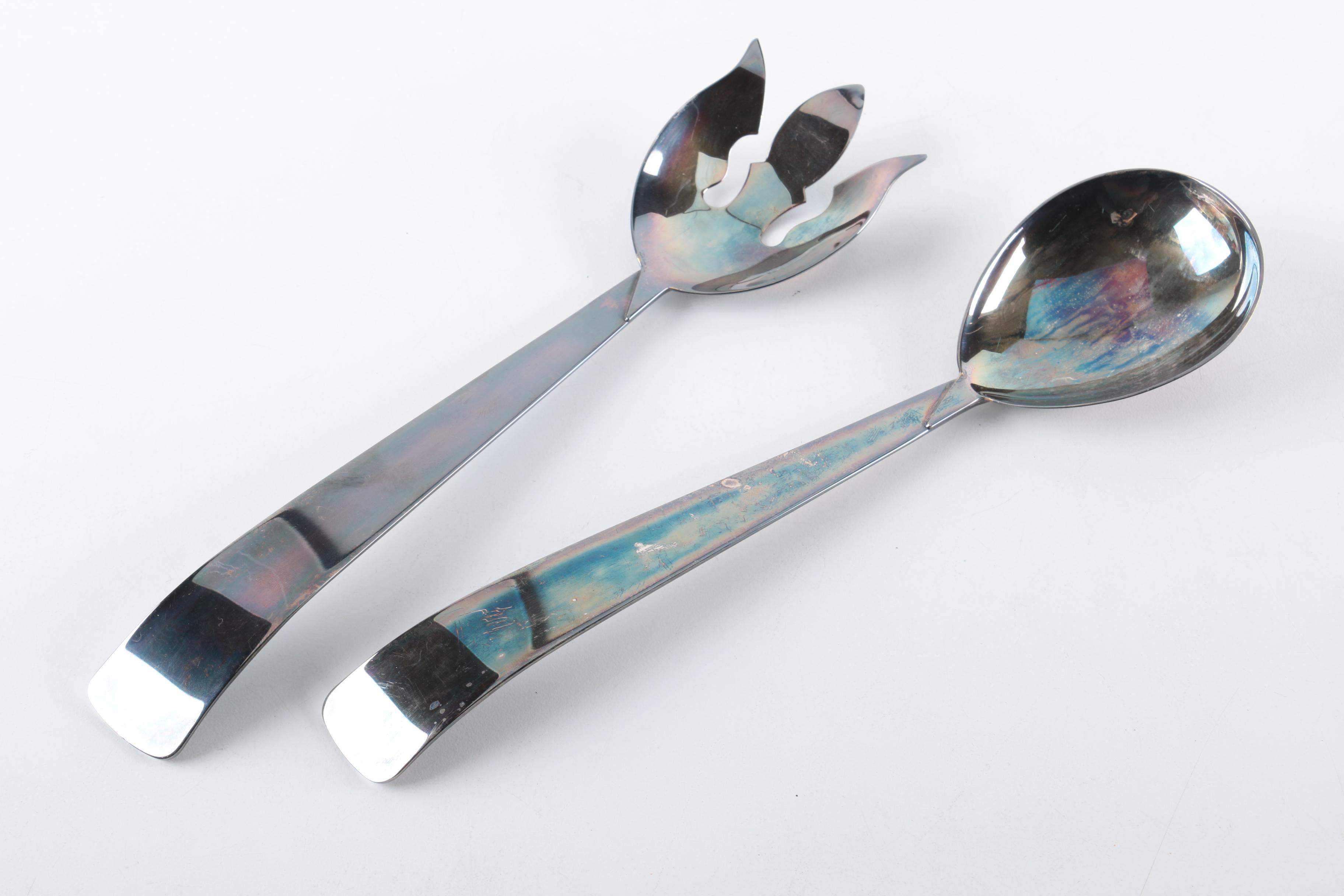 Wm Rogers "Arbutus" Silver Plate Pointed Bowl Spoons and Other Pieces