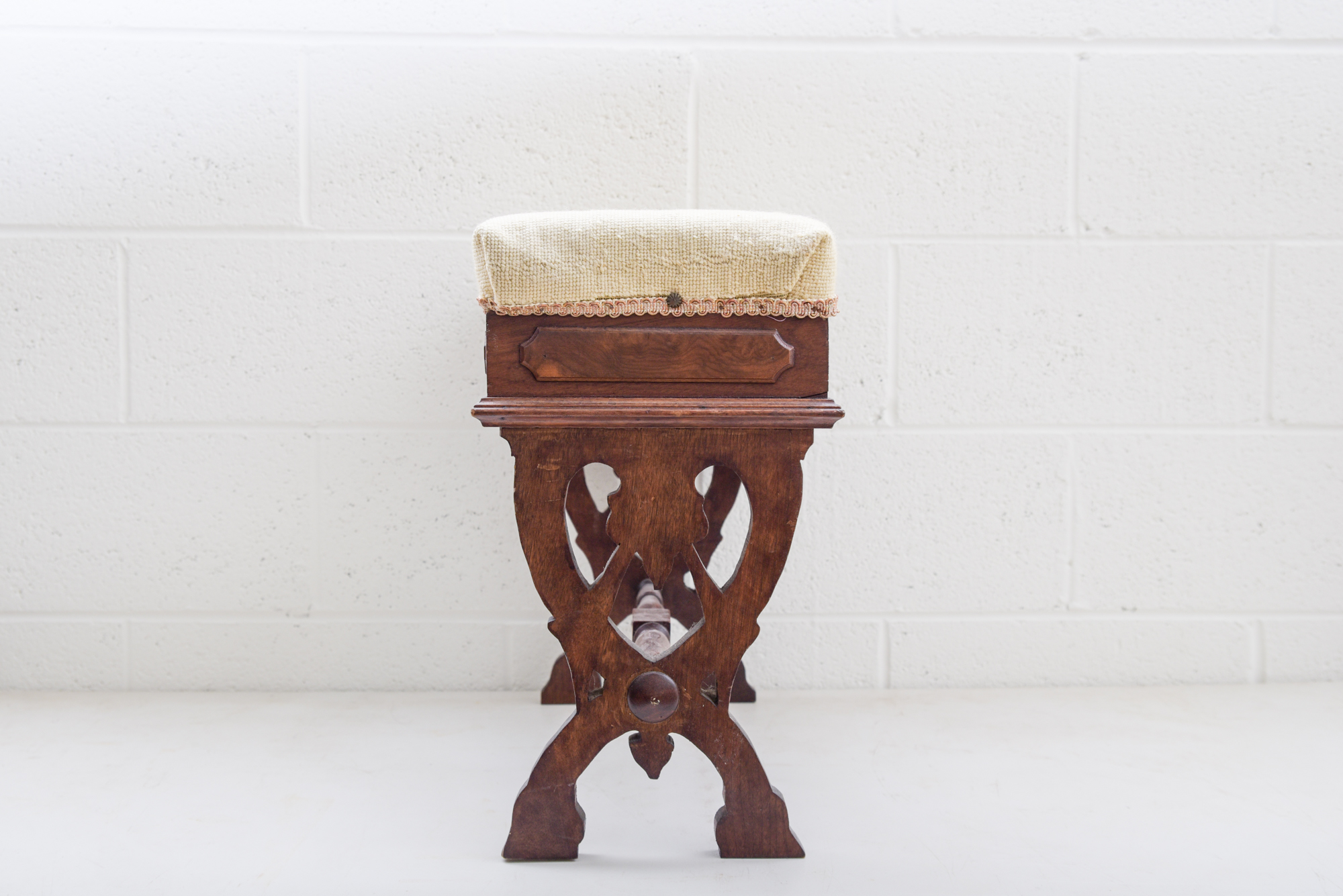 Victorian Renaissance-Revival Walnut Organ Stool