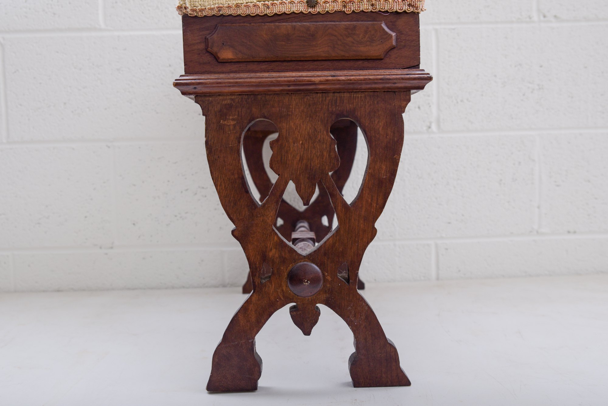 Victorian Renaissance-Revival Walnut Organ Stool
