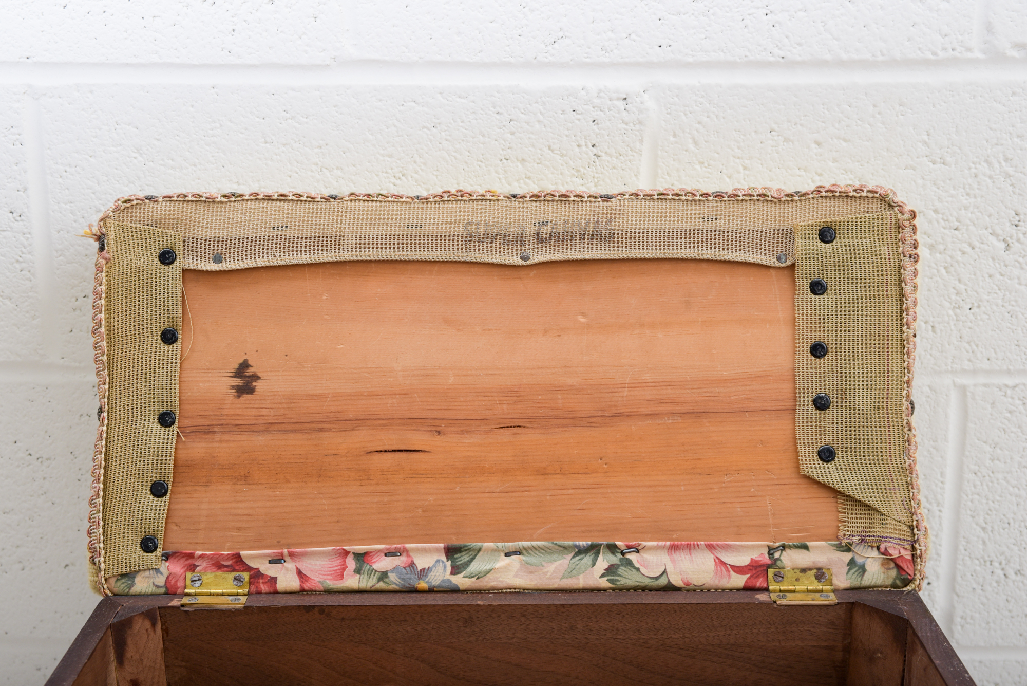 Victorian Renaissance-Revival Walnut Organ Stool