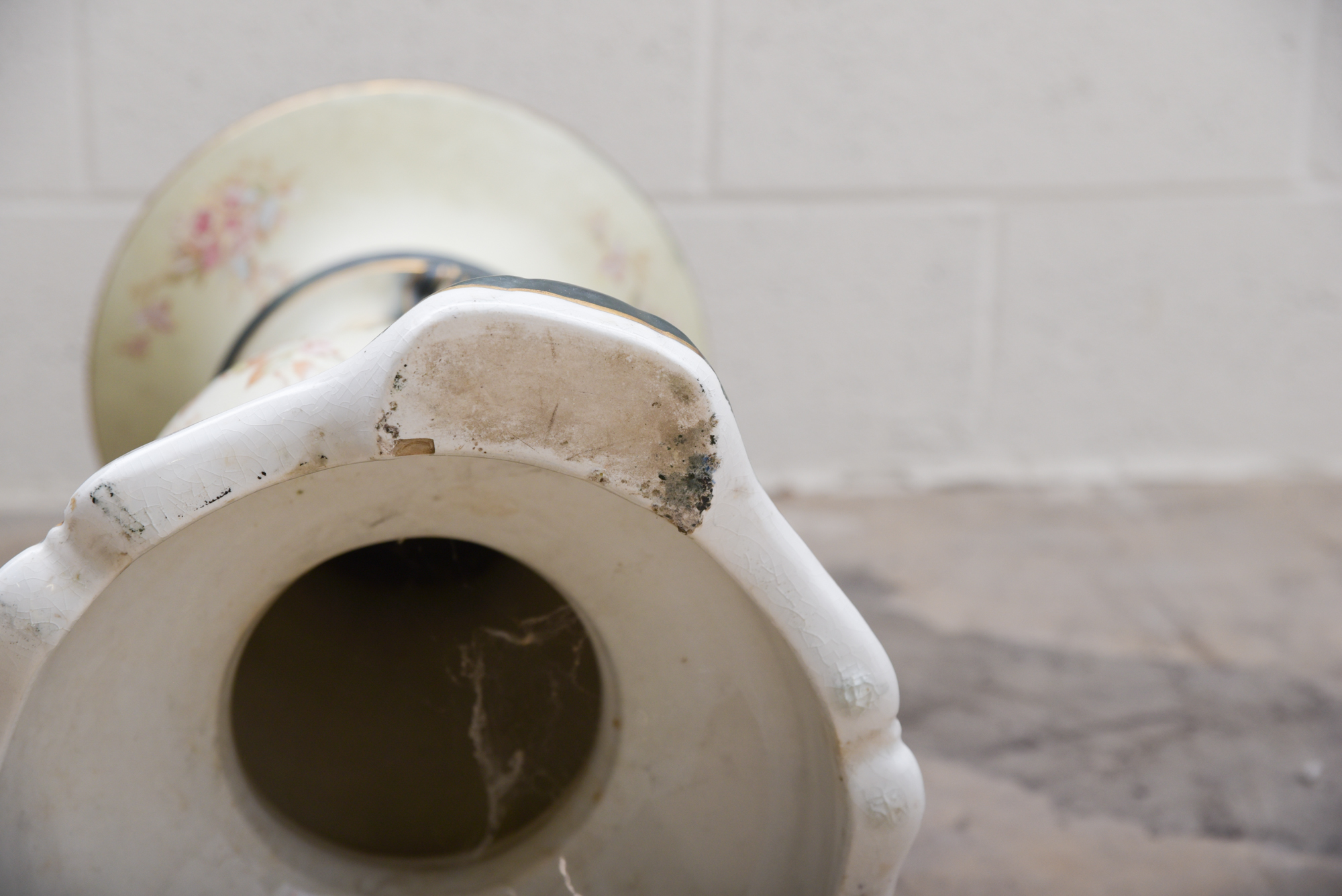 Vintage Glazed Porcelain Pedestal Stand