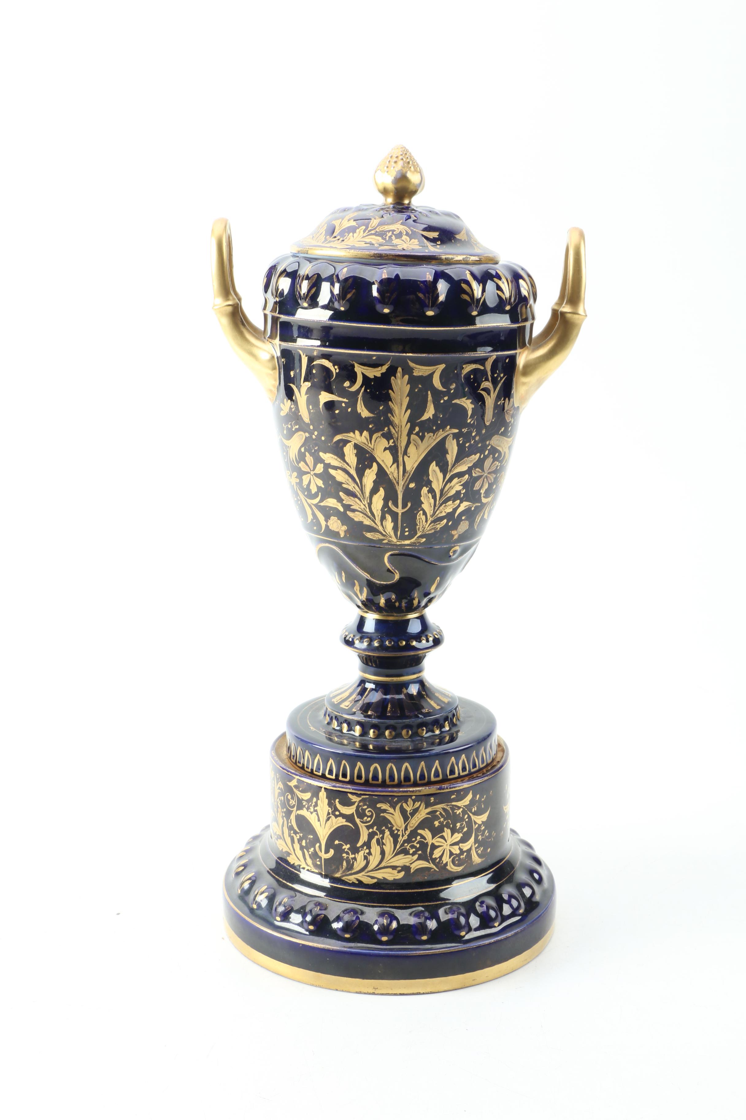 Ackermann and Fritze Royal Vienna Urns