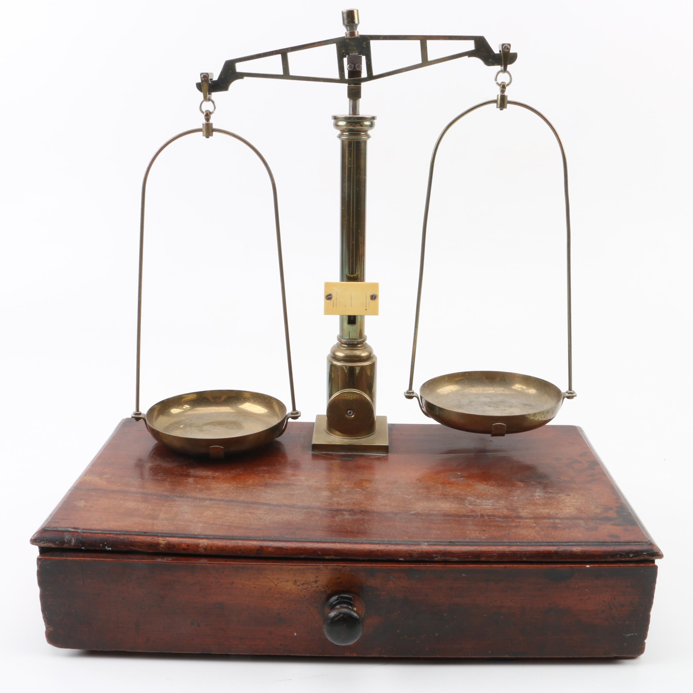 Equal Arm Balance Scale with Weights