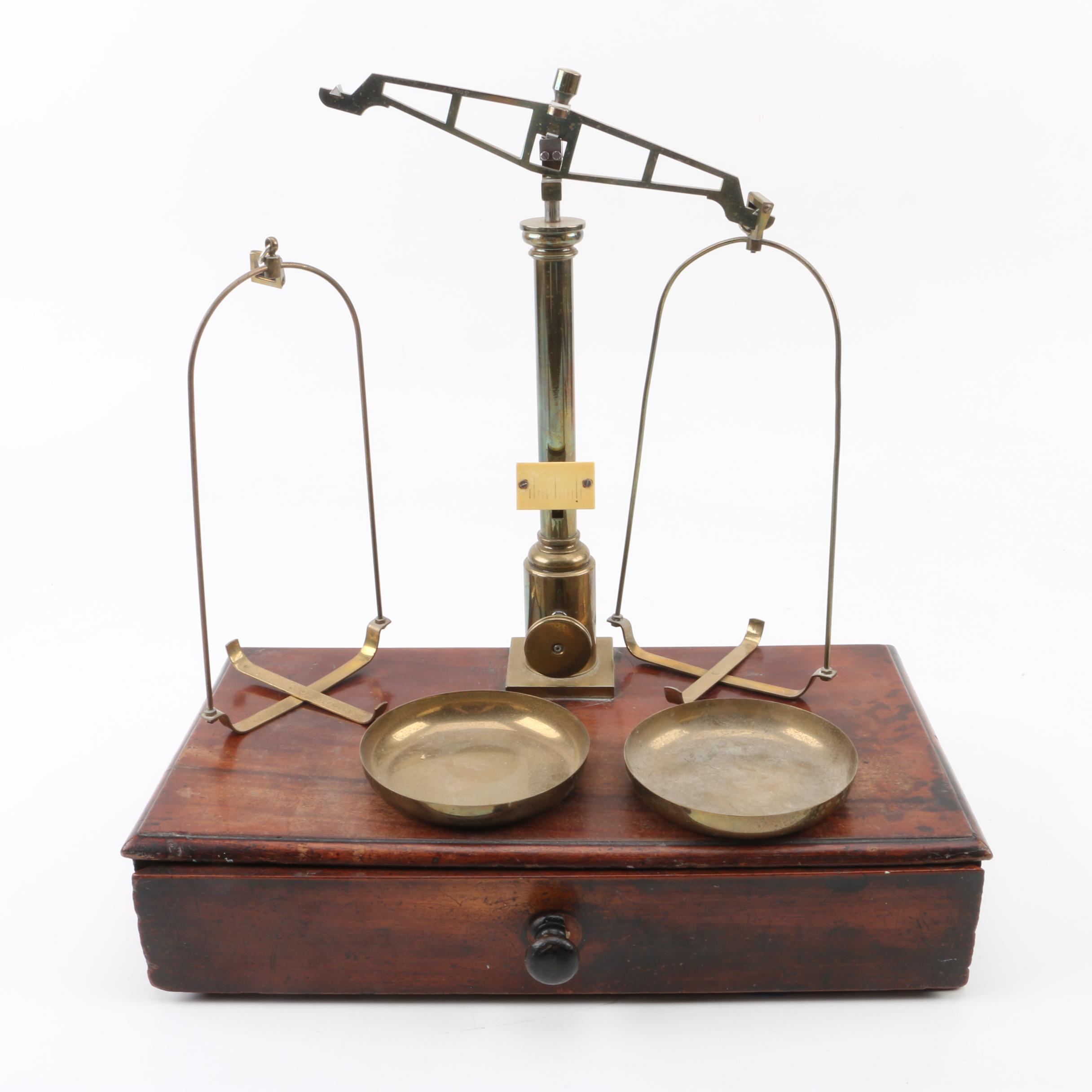 Equal Arm Balance Scale with Weights