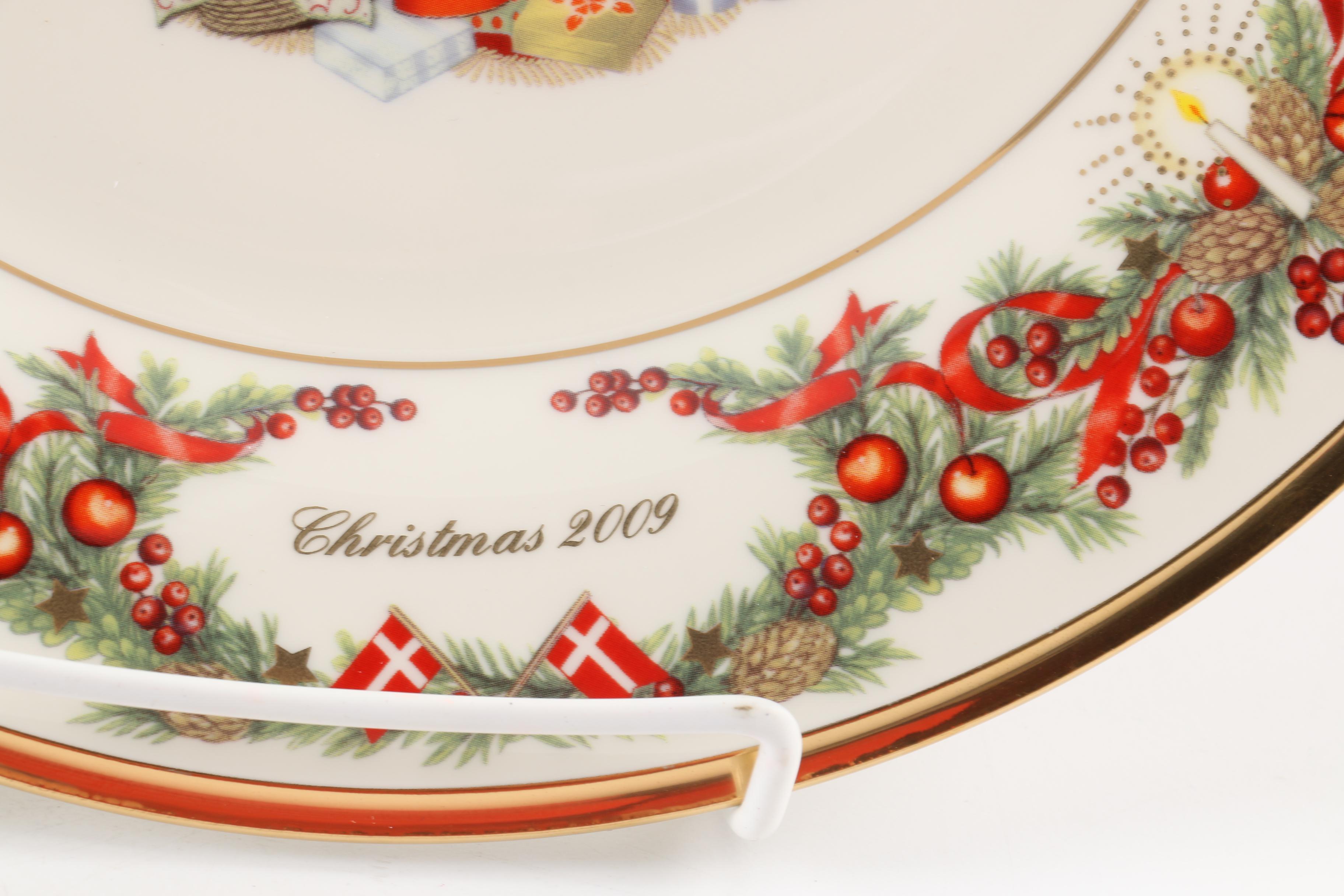 Limited Edition Lenox "Christmas Trees Around The World" Decorative Plates