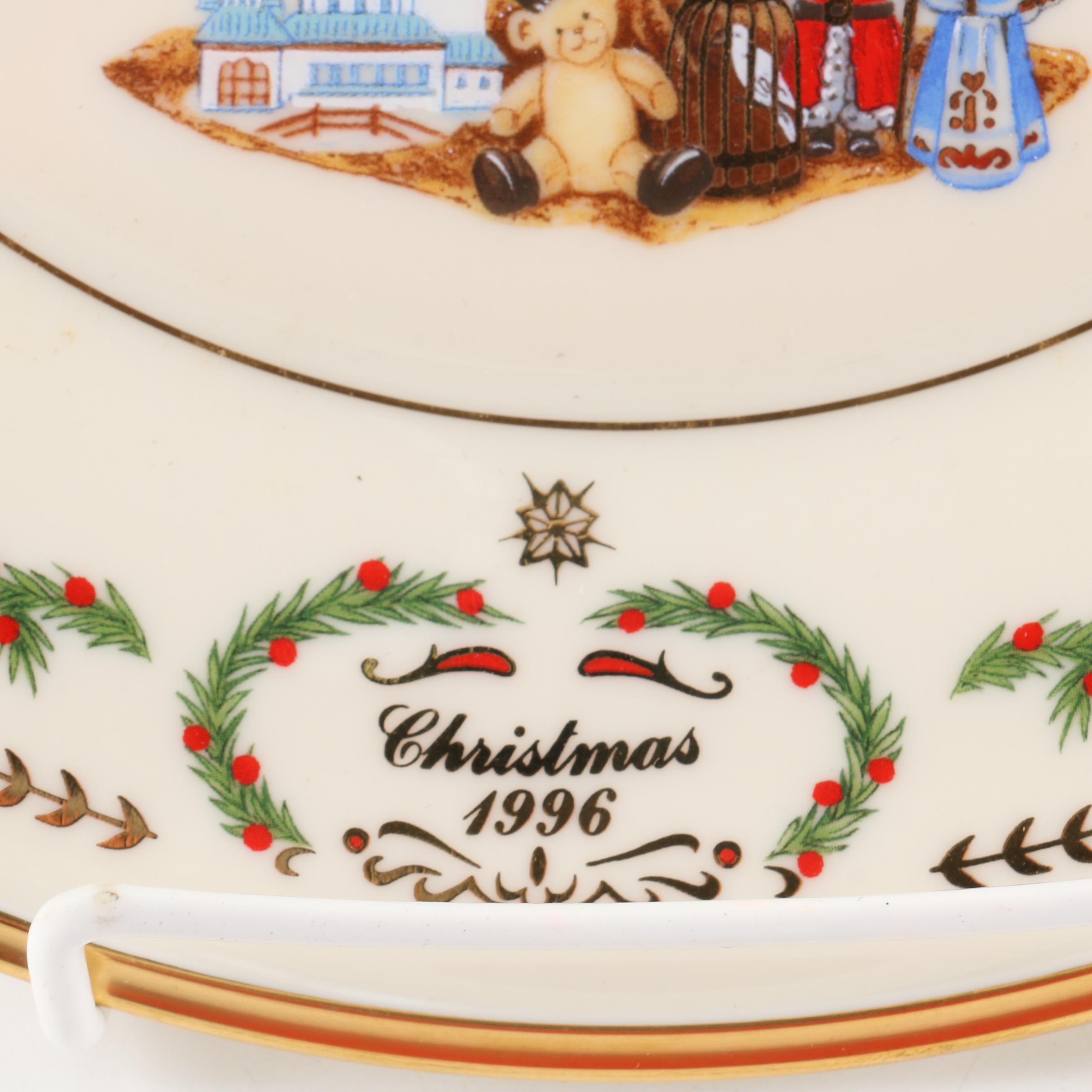 Limited Edition Lenox "Christmas Trees Around The World" Decorative Plates