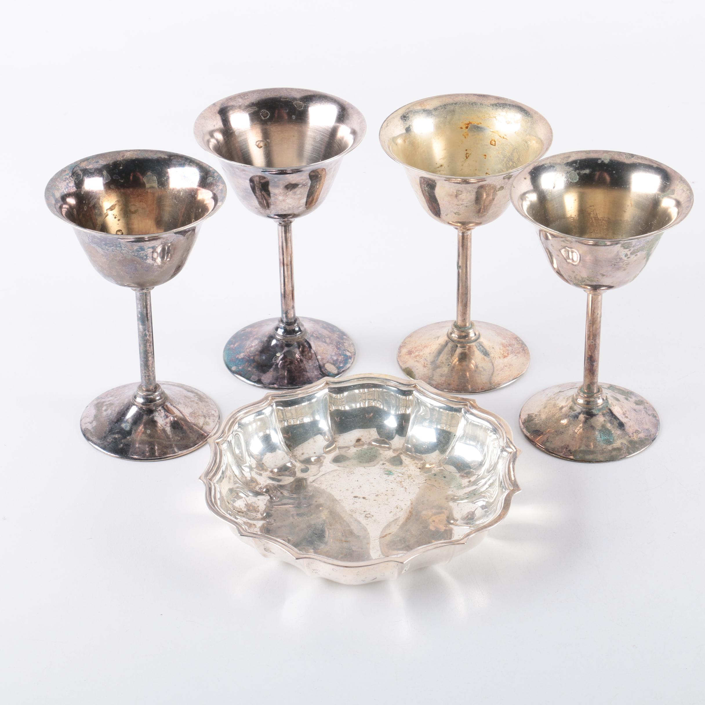 International Silver Co. "Chippendale" Bowl and Champagne Coupes