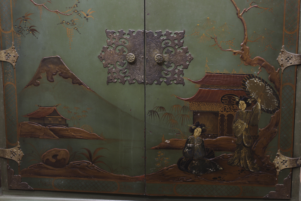 Vintage William and Mary Style Chinoiserie Desk-on-Stand