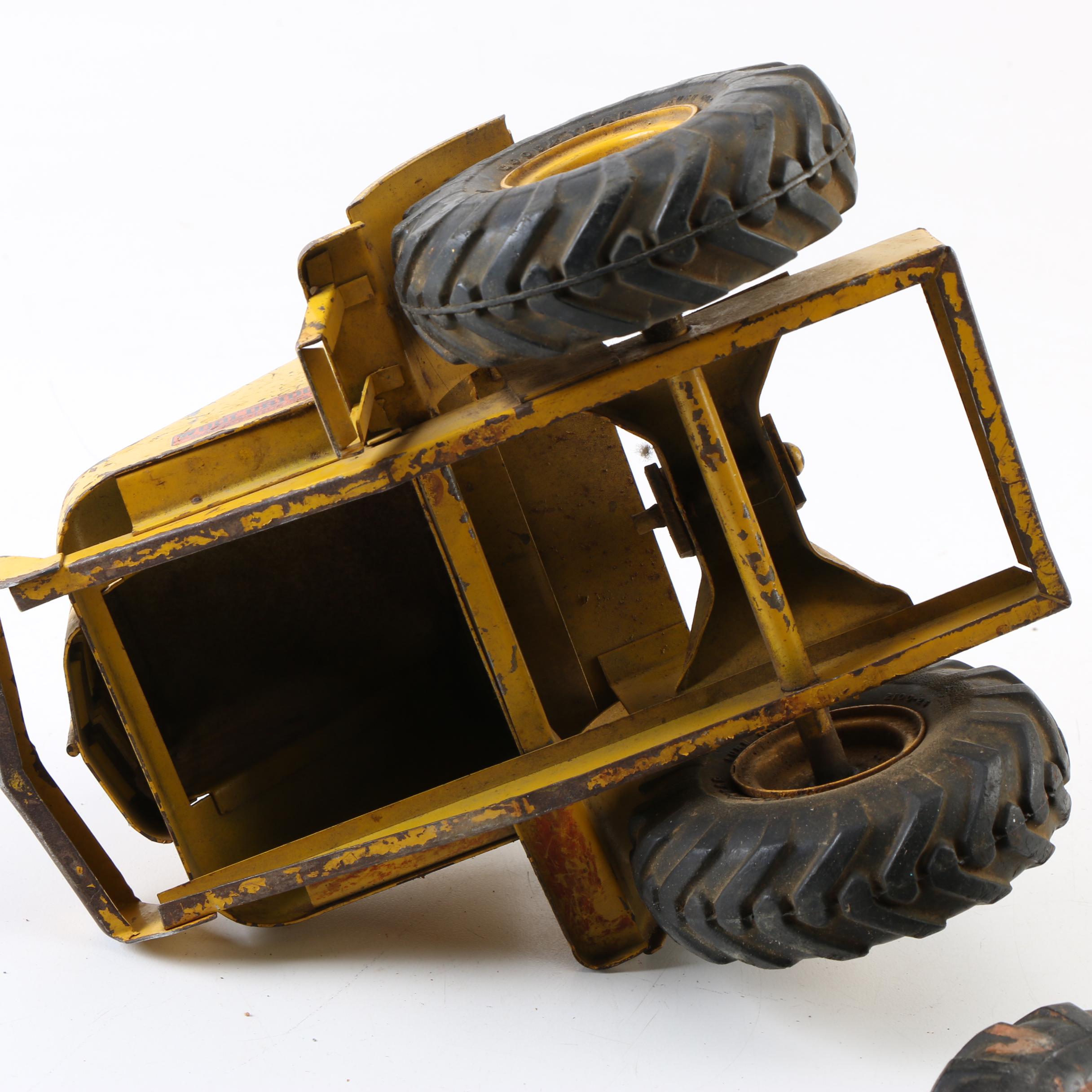 Vintage Doepke Wooldridge Pressed Steel Earth Mover with Bottom Dump