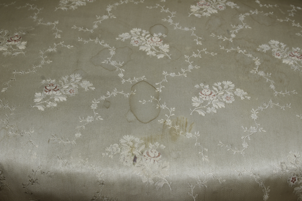 Antique Louis XV Gilded Fauteuil a la Reine