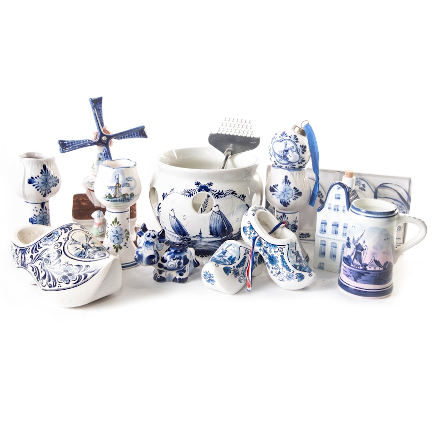Collection of Delft Trinkets