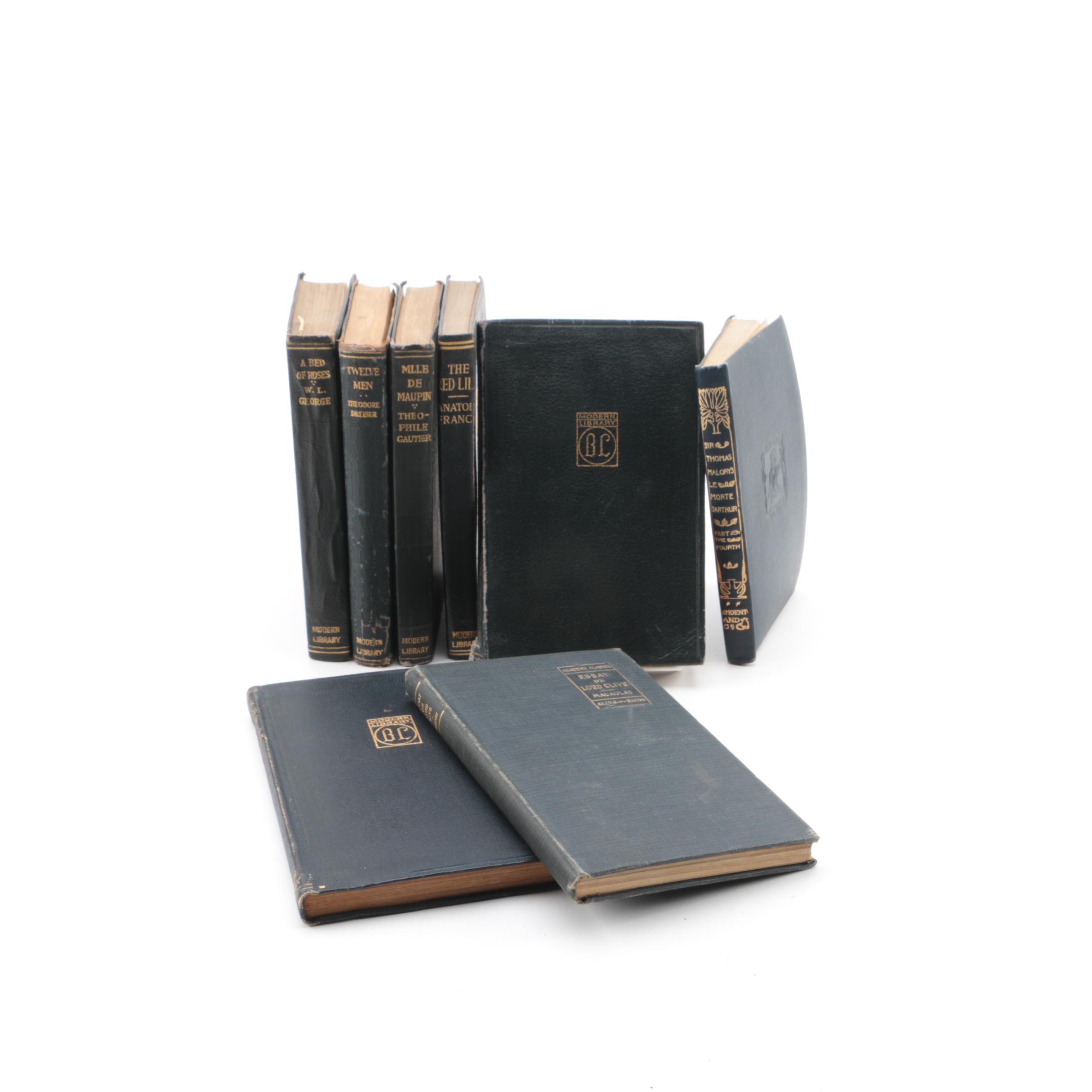 Volumes from the Boni and Liveright Modern Library