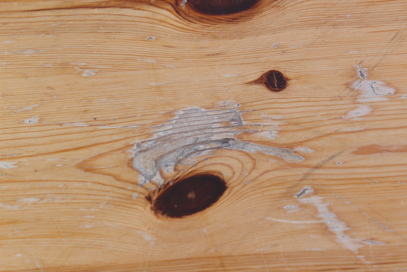 Pottery Barn Dining Table and Side Chairs