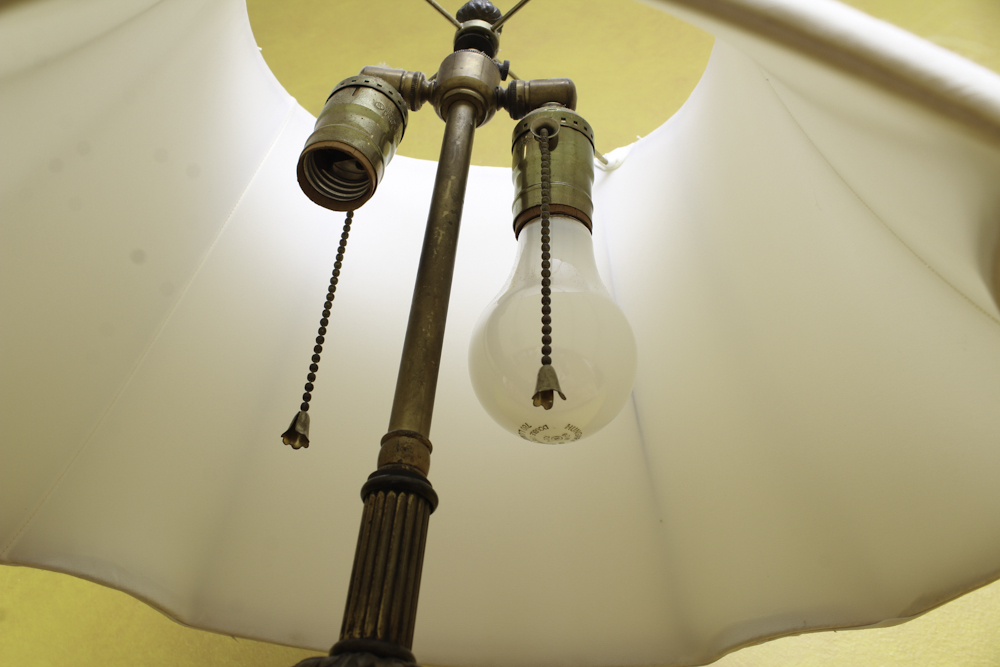 Vintage Brass Rococo-Style Table Lamp