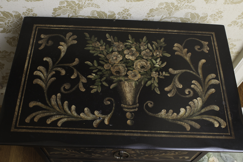 Decorative Floral Painted Chest of Drawers