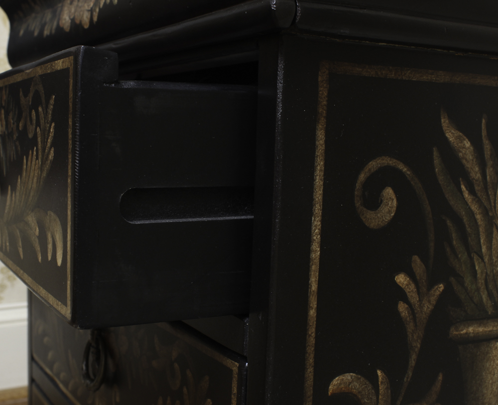 Decorative Floral Painted Chest of Drawers