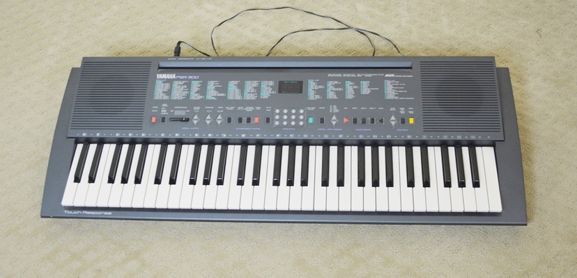 Yamaha Portable Electronic Keyboard PSR-300