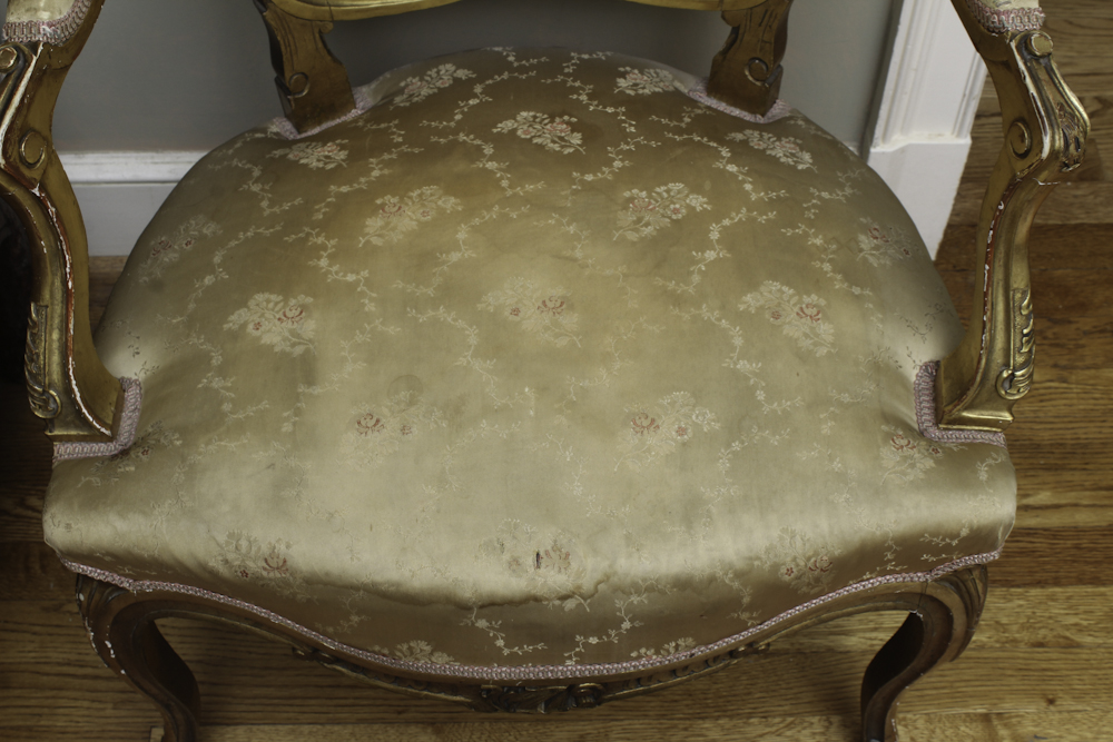 Antique Louis XV Style Gilded Fauteuil a la Reine