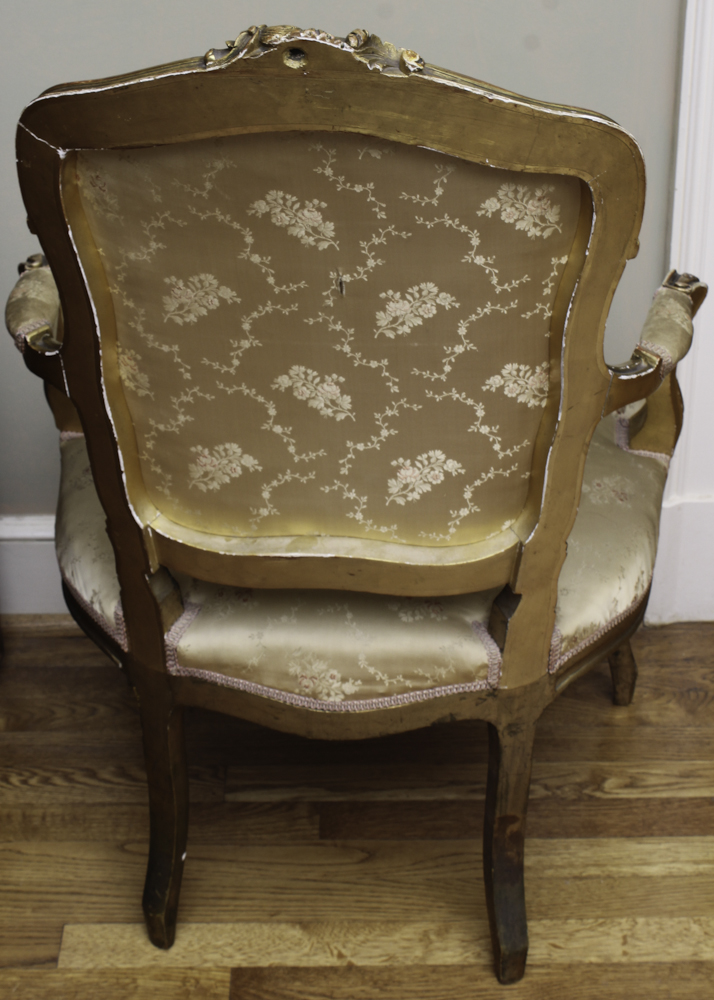Antique Louis XV Style Gilded Fauteuil a la Reine