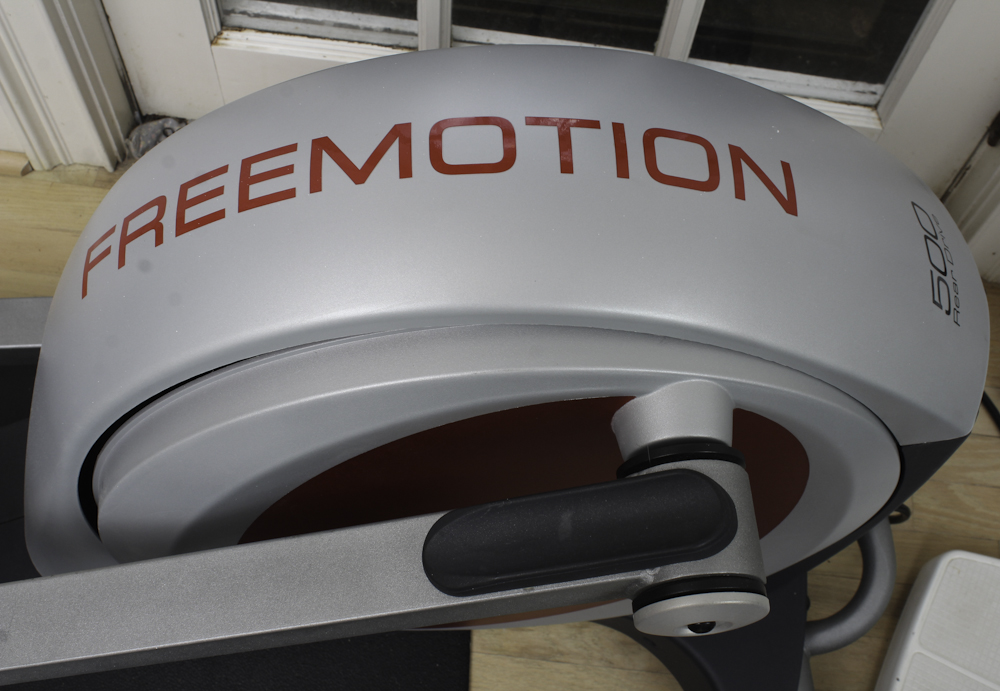 FreeMotion 500 Elliptical Machine