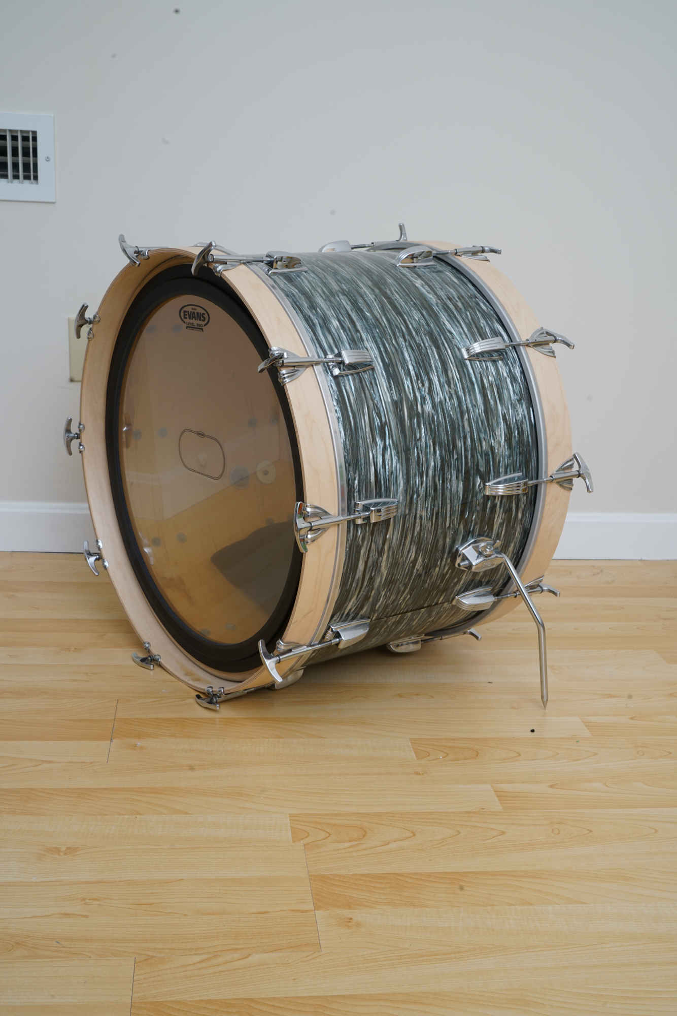 Ludwig Partial Drum Kit with Pearl Drum Pedal