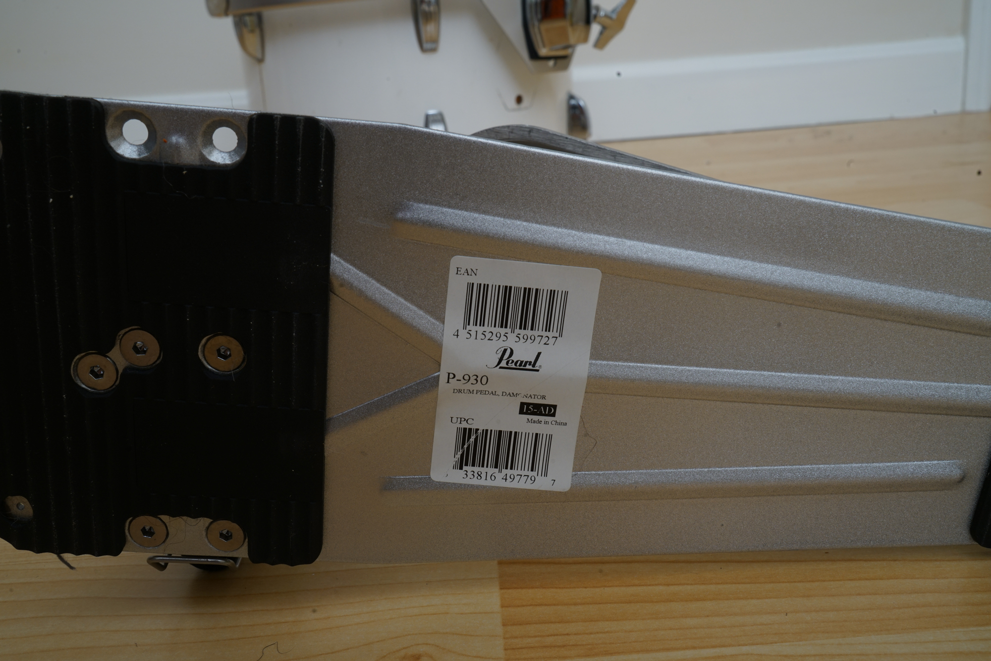 Ludwig Partial Drum Kit with Pearl Drum Pedal