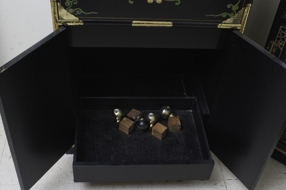 Vintage Chinese Lacquered Cabinet