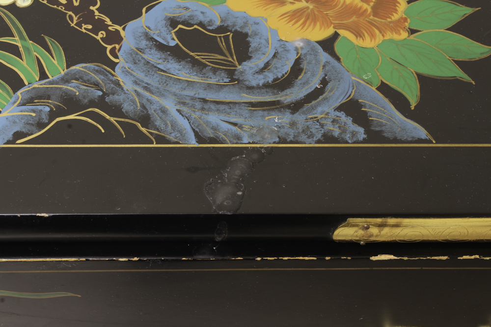 Vintage Chinese Lacquered Cabinet