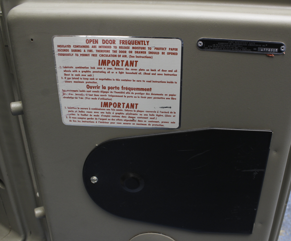 Vintage Sentry Fire Resistant Combination Safe