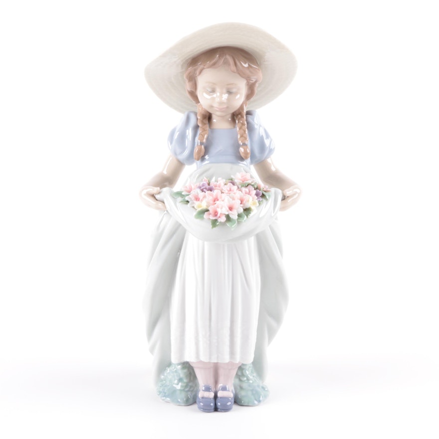 Lladró "Girl with Bountiful Blossoms" Porcelain Figurine