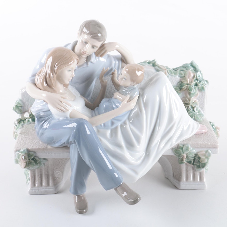 Lladró "A Priceless Moment" Figurine