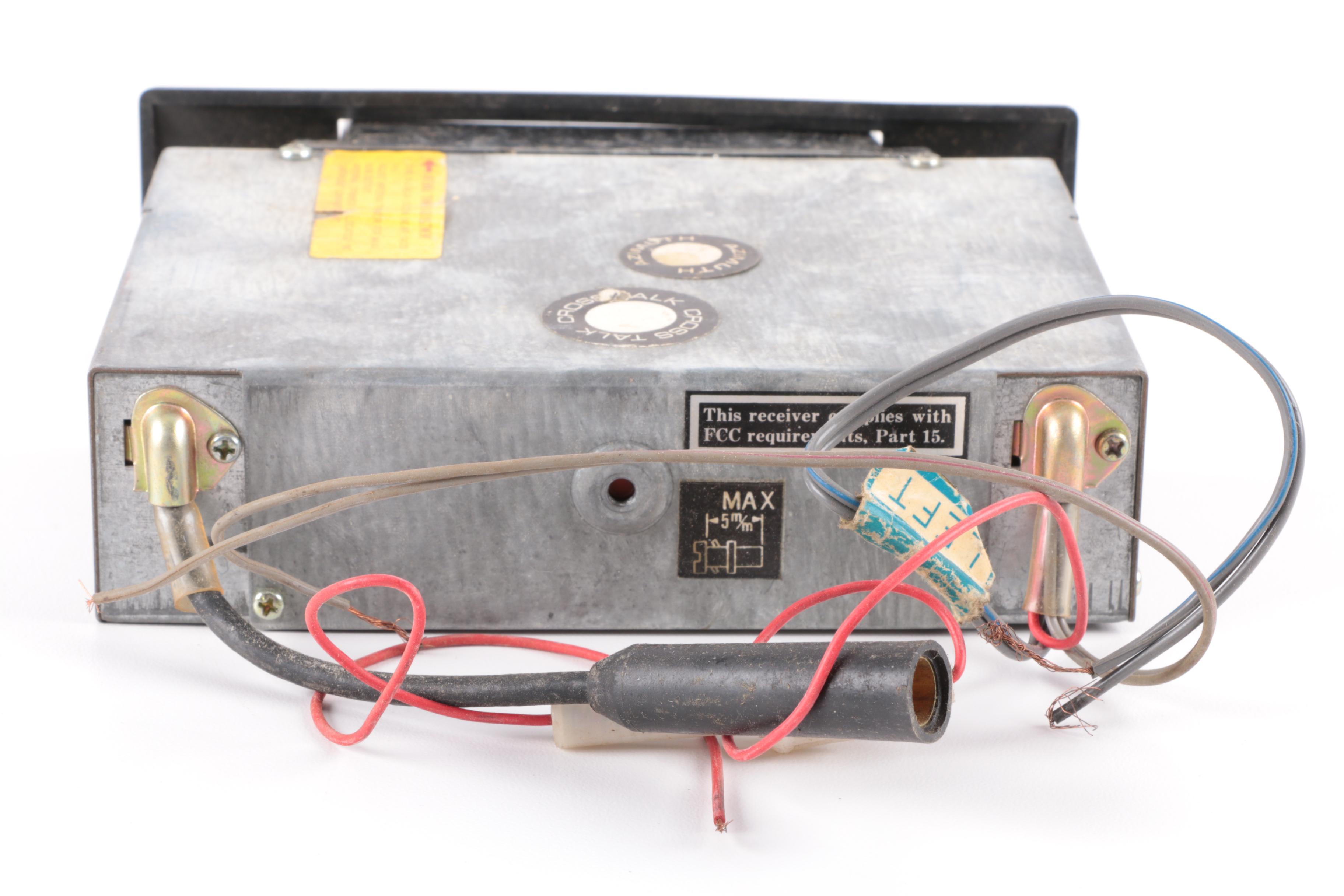 Vintage Lake 8-Track Car Stereo Player with AM/FM-MPX Radio