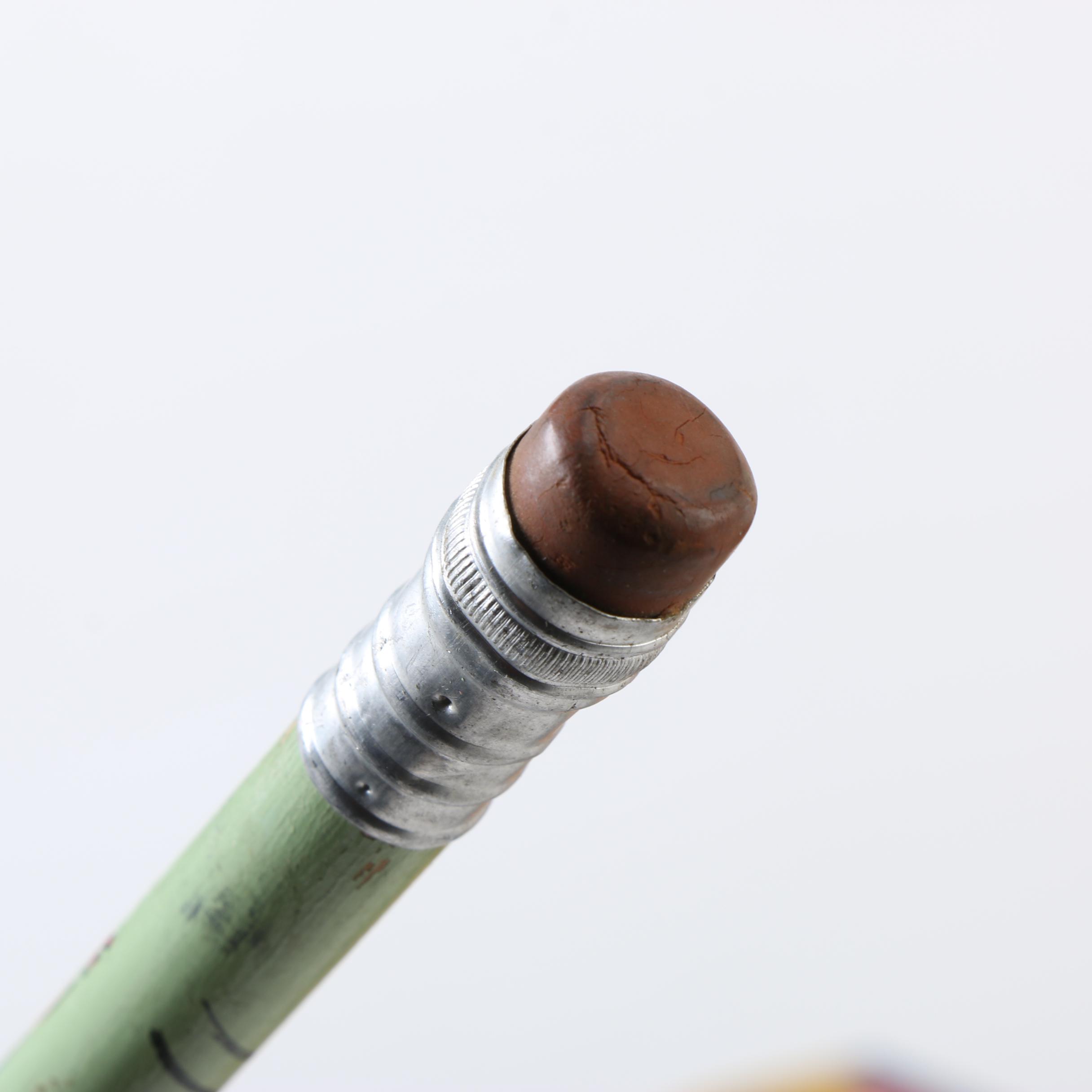 E.T. Collectibles, Vintage Vinyl Dolls, Doodle Stix and Other Toys