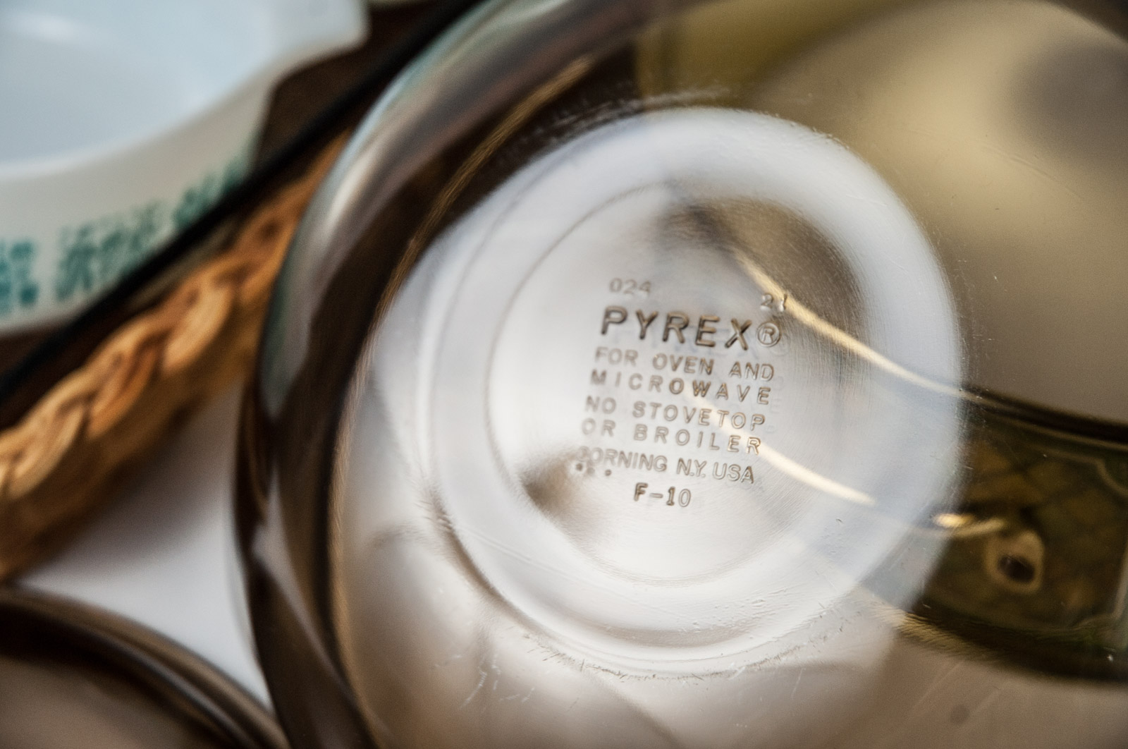 Vintage Pyrex Tableware Including the "Butterprint" Pattern