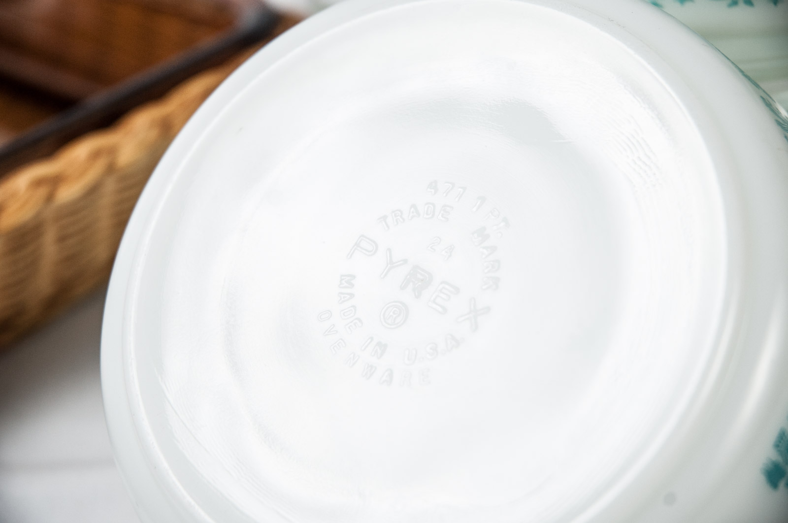 Vintage Pyrex Tableware Including the "Butterprint" Pattern