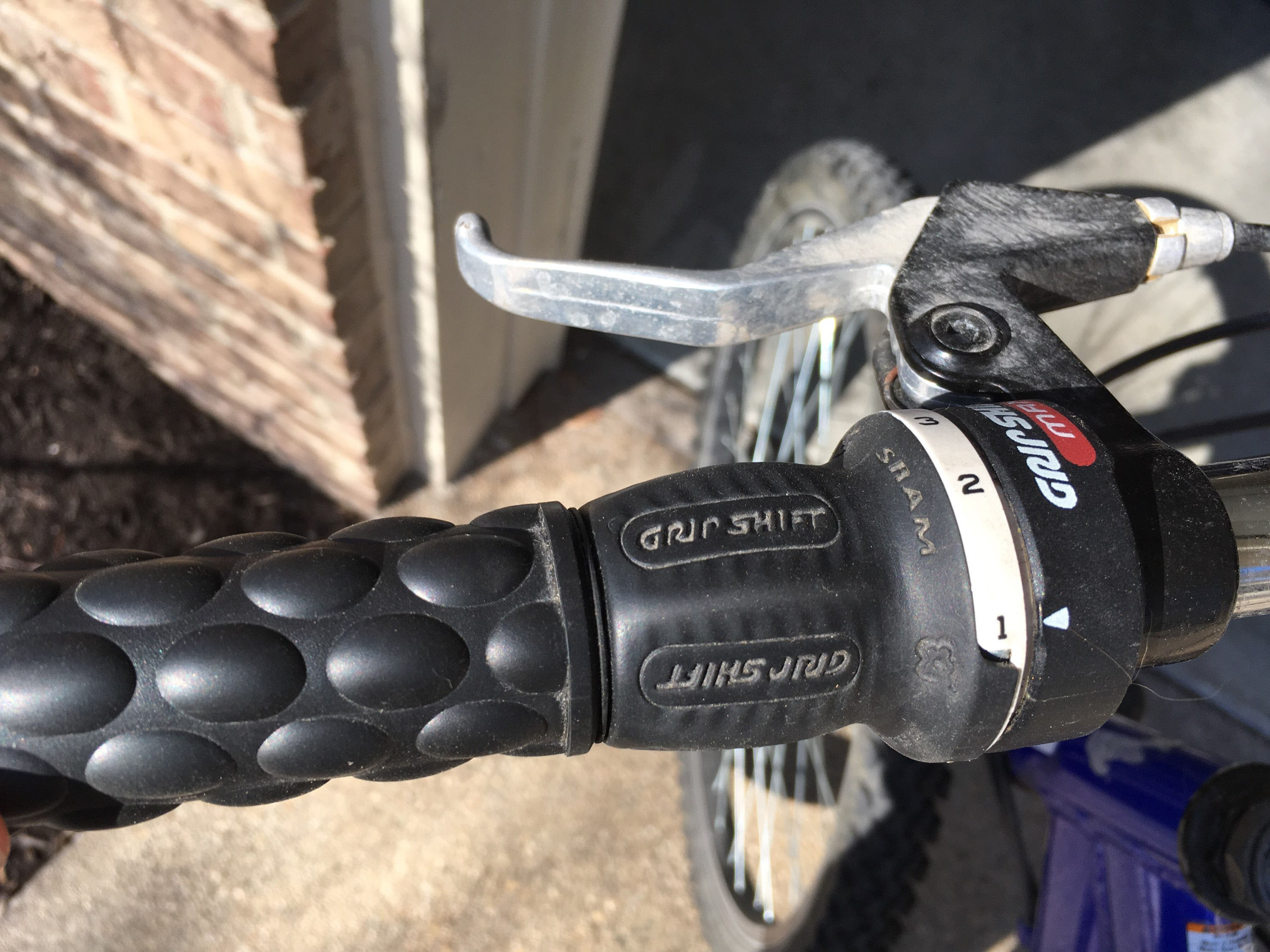 Vertical PX7 Mountain Bike