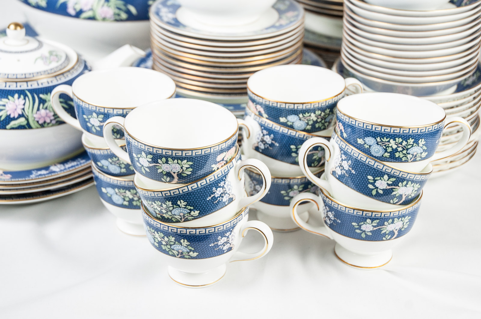 Wedgwood Bone China Set in "Blue Siam" Pattern