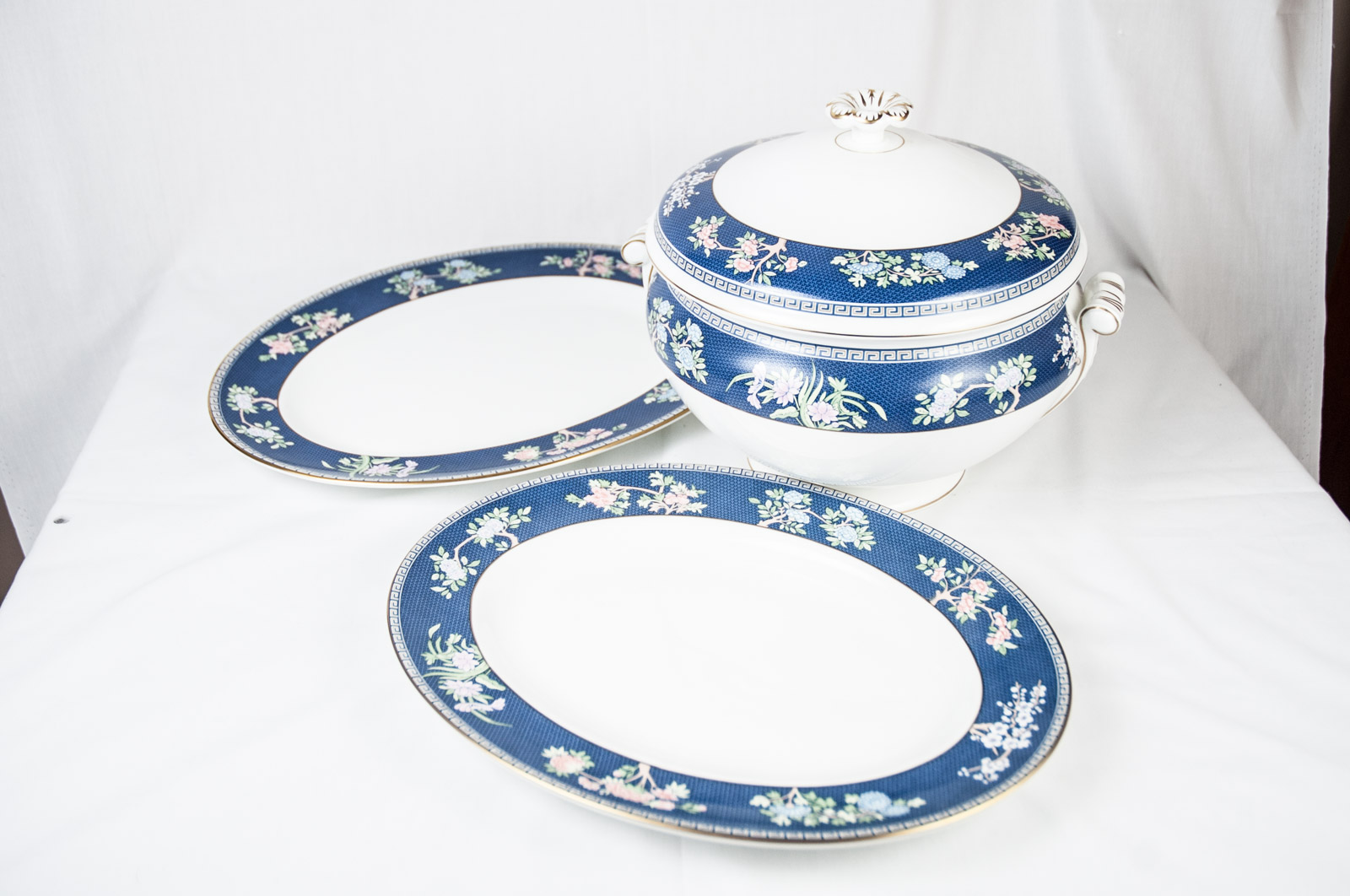 Wedgwood Bone China Set in "Blue Siam" Pattern