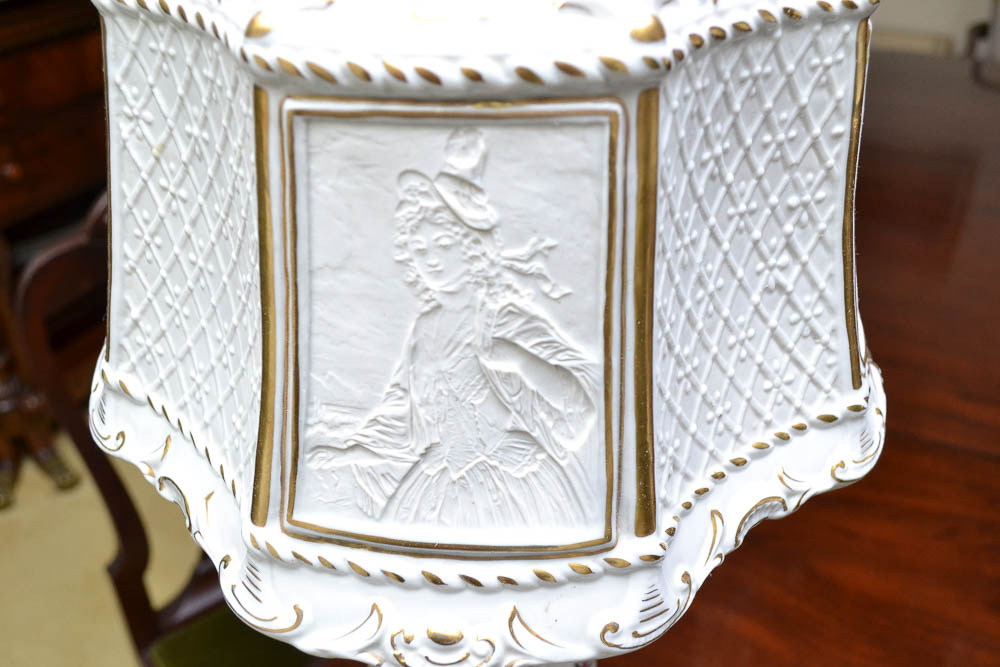 Pair of Vintage Colbert French Rococo Porcelain Table Lamps