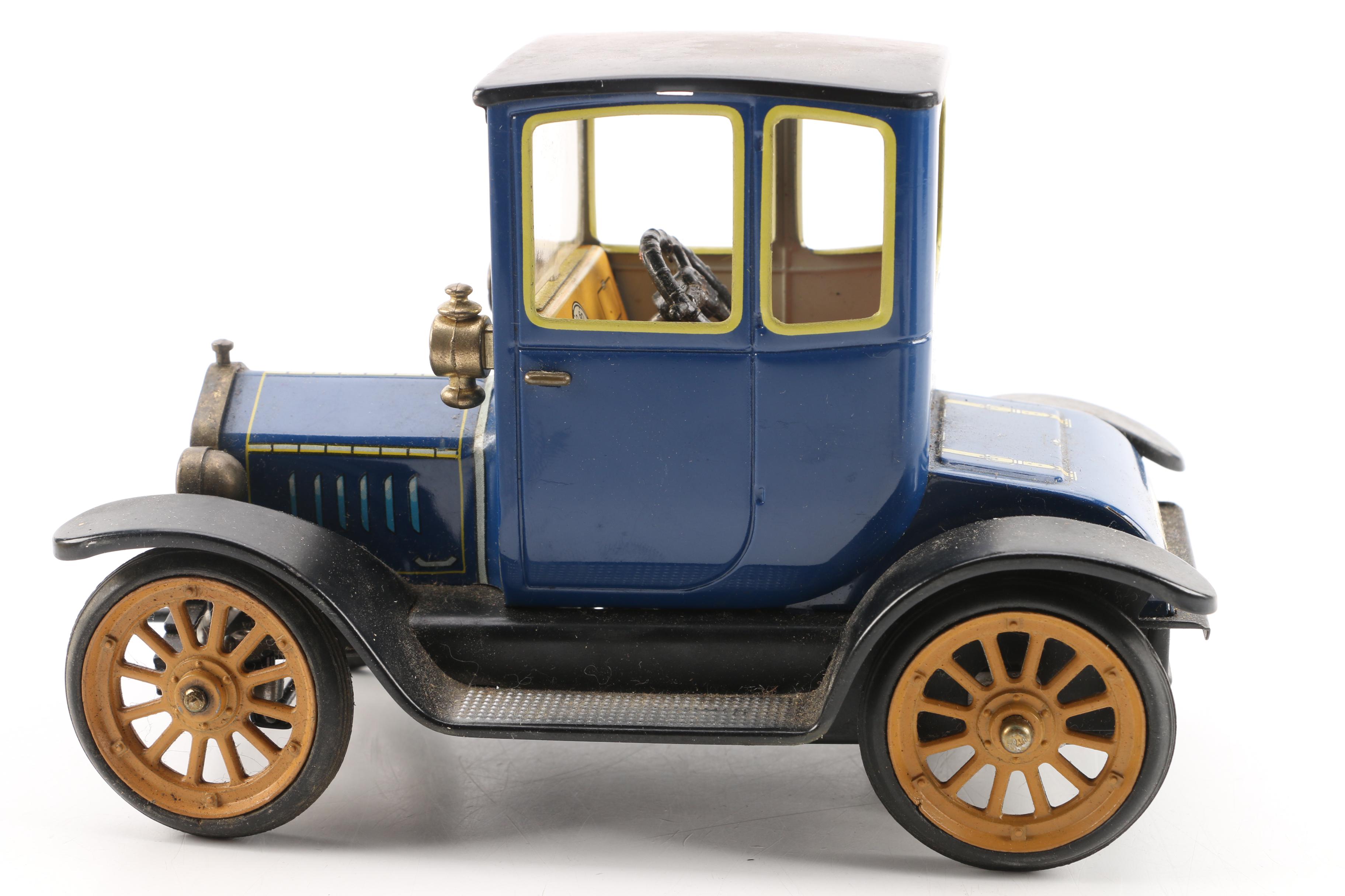 1917 Ford Coupe T "Old Timer" Wind-Up Car by Schuco