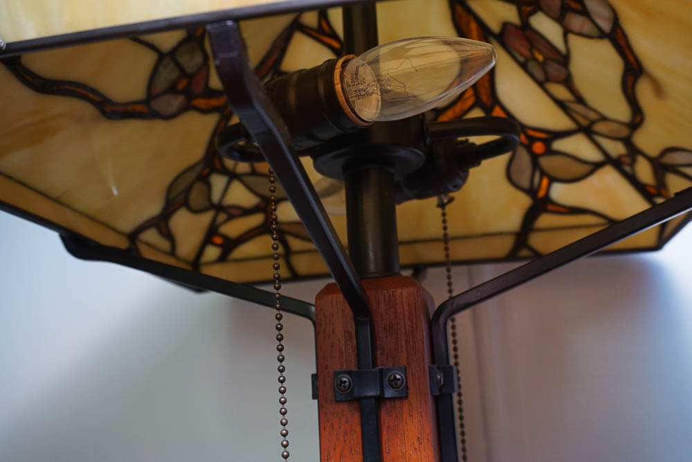 Quoizel Collectibles Tiffany Style Lamp