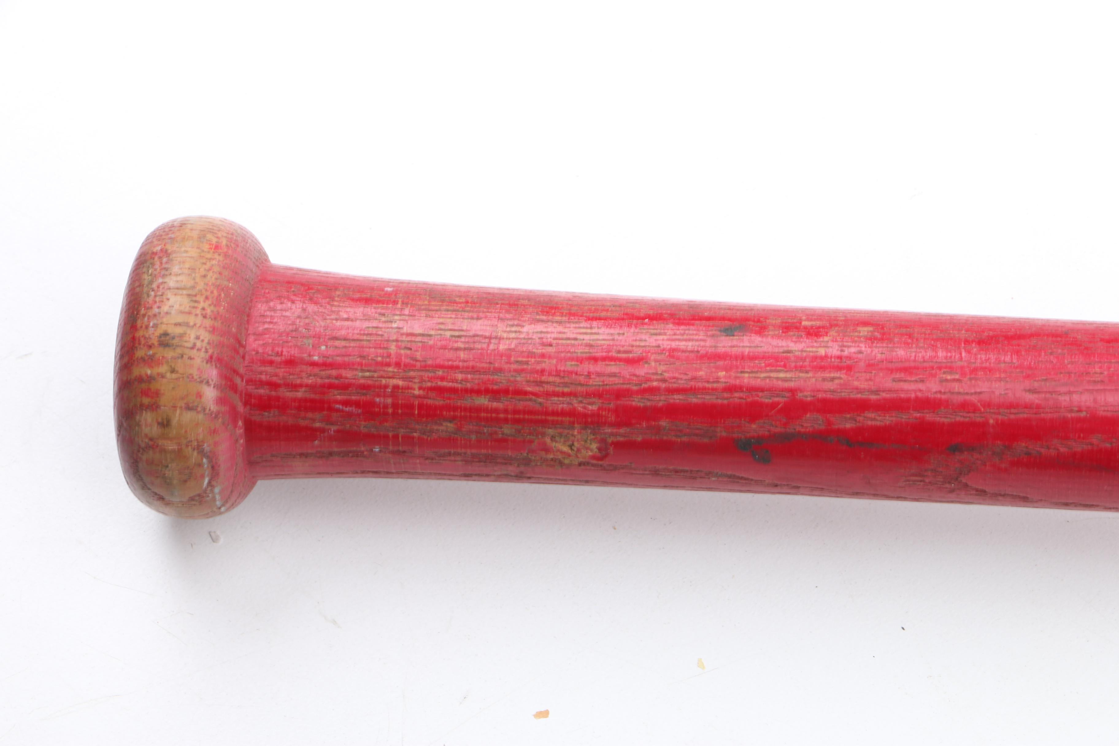 Vintage Louisville Sluggers Featuring César Gerónimo Reds Bat