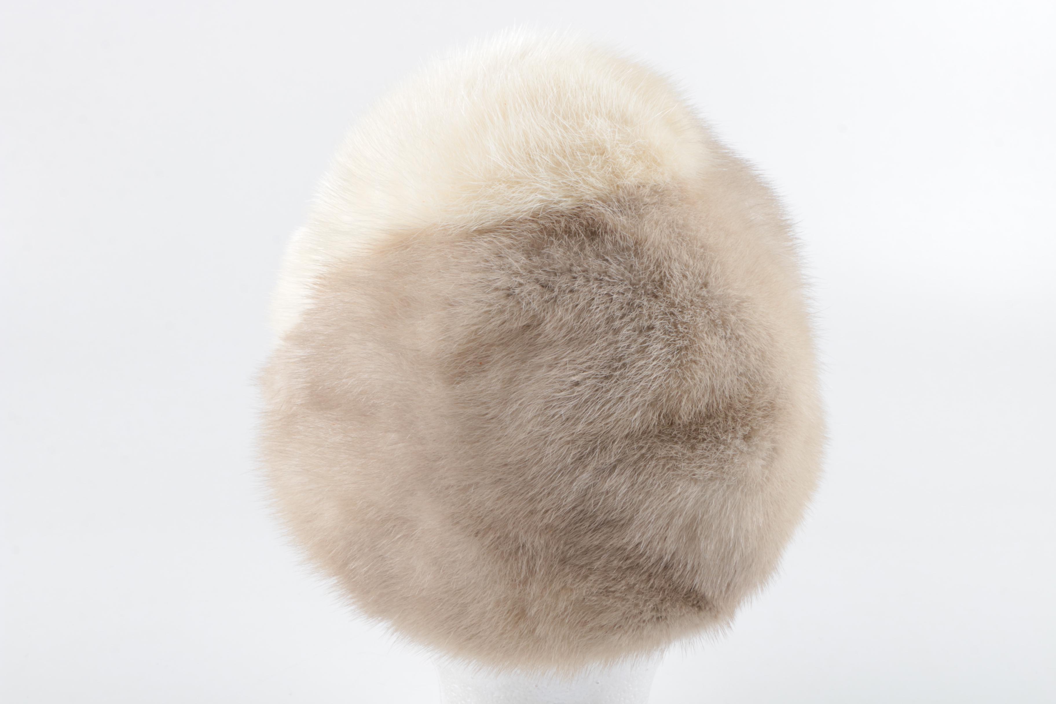 Women's Vintage Adolfo Réalités Mink Fur Cloche Cap