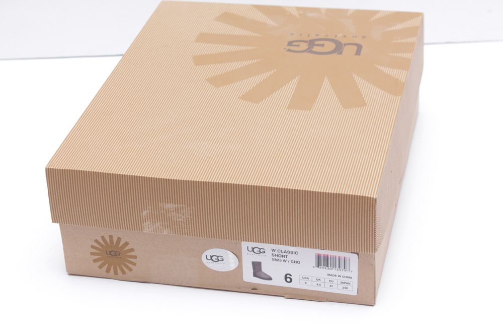 UGG Classic Short Sheepskin Boots