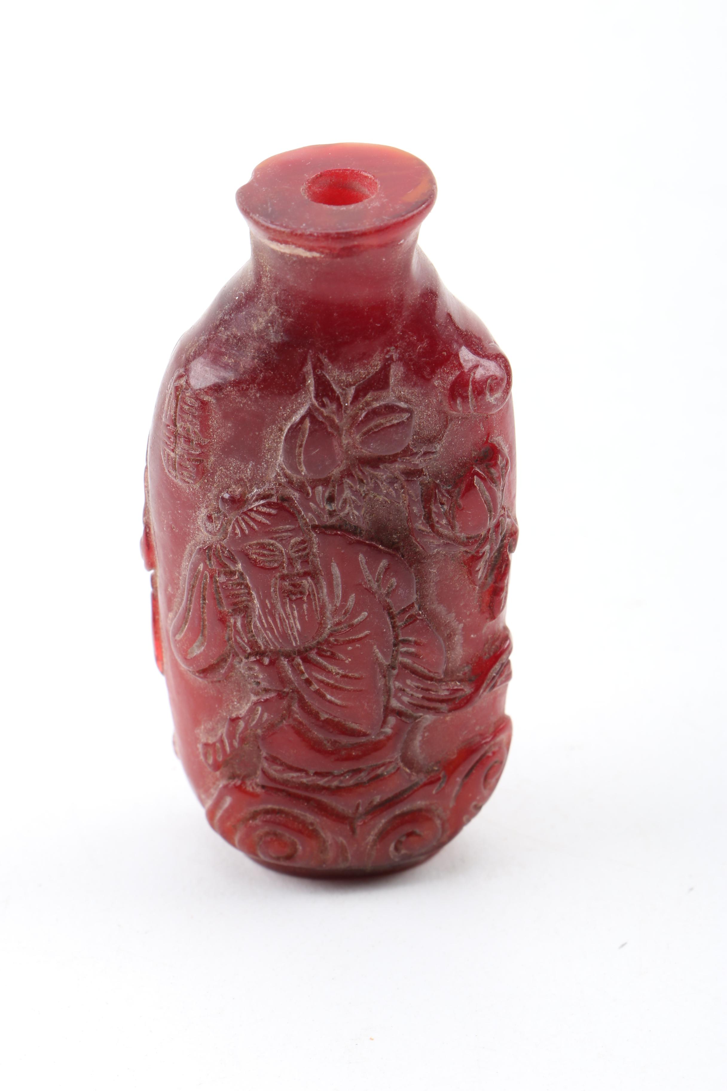 Chinese Resin Snuff Bottles
