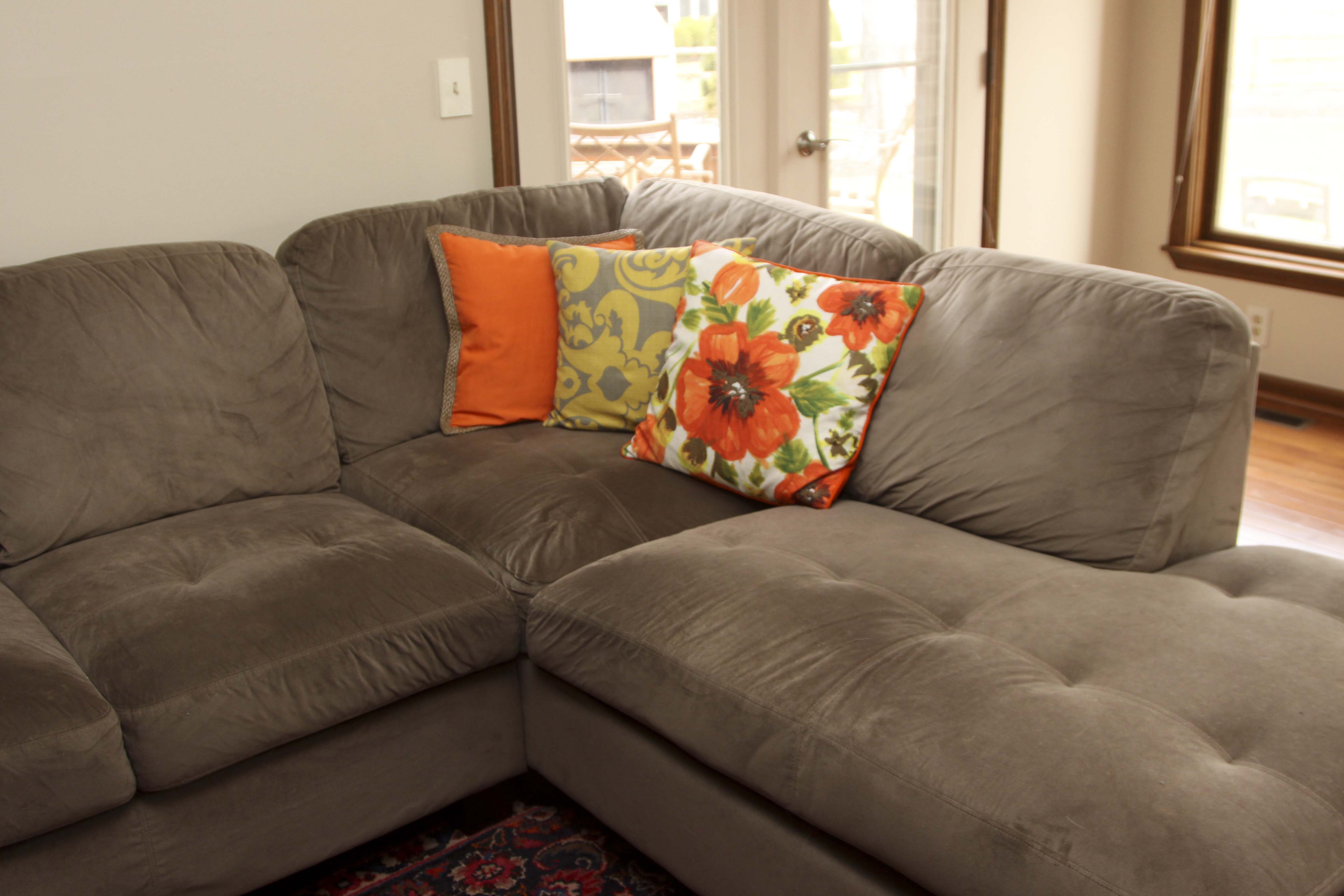 Sectional Sofa with Matching Ottoman